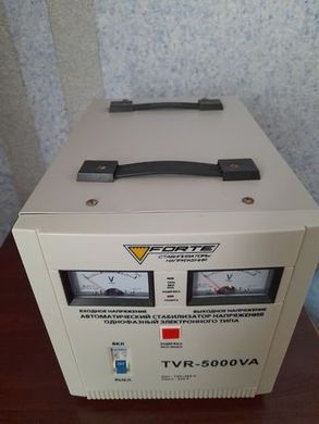 Стабілізатор напруги Forte TVR-5000VA 5000 Вт IP 20 (28988)