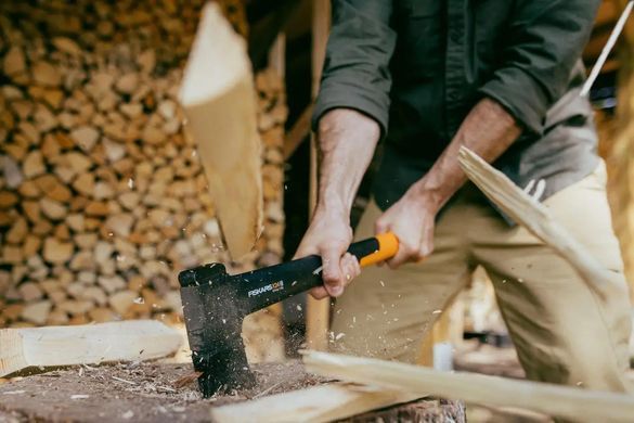 Сокира універсальна Fiskars X-series X24 Universal M 600 мм 1600 г (1069104)