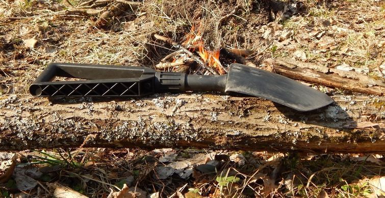 Folding shovel Fiskars 590 mm 1000 g (1000621)