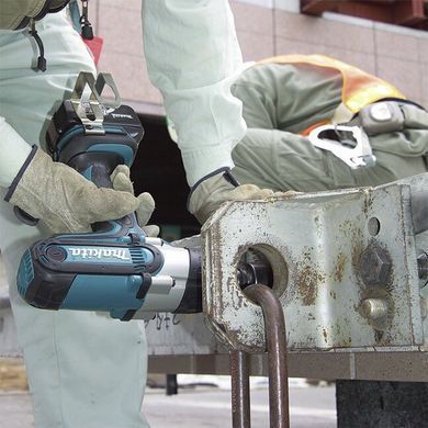 Гайковерт акумуляторний ударний Makita 18 В 3 Ач (DTW450RFJ)