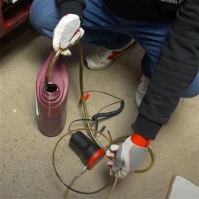 Vacuum grease pump Intertool 80 W 12 V (AC-0006)