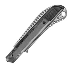 Нож Sigma 8211021 металлический корпус лезвие 18мм автоматический замок