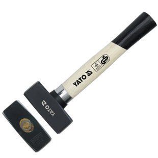 Кувалда 1.5 кг YATO YT-4552