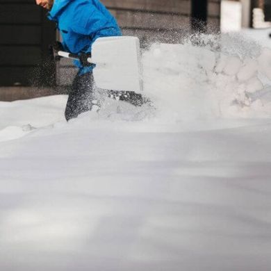 Лопата для прибирання снігу Fiskars White 1550 мм 1.75 кг (1052522)