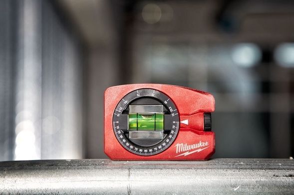Рівень Milwaukee 78 магнітний кишеньковий 78 мм (4932459597)