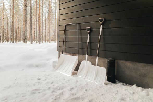 Скріпер-волокуша для прибирання снігу Fiskars White 1490 мм 4.3 кг (1052523)