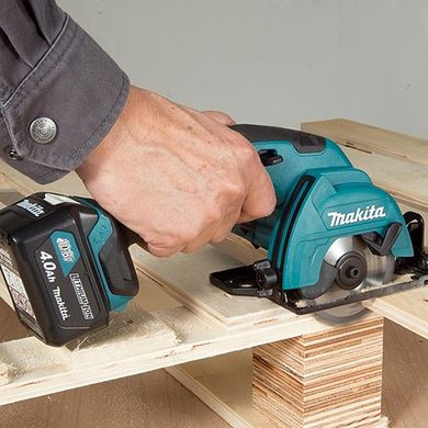 Пила циркулярна акумуляторна Makita 10.8 В 85 мм (HS301DZ)