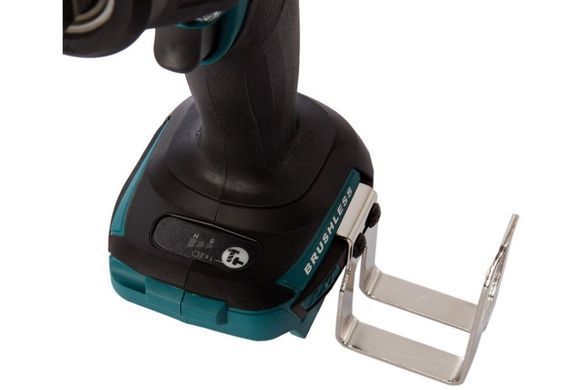 Гайковерт акумуляторний ударний Makita 18 В 1050 Нм (DTW1001Z)